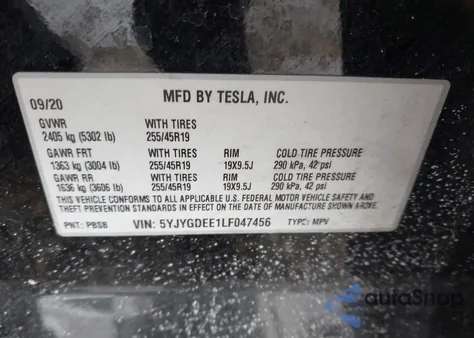2020 Tesla Model Y Long Range Dual Motor All-Wheel Drive z USA, uszkodzony, nr VIN 5YJYGDEE1LF047456